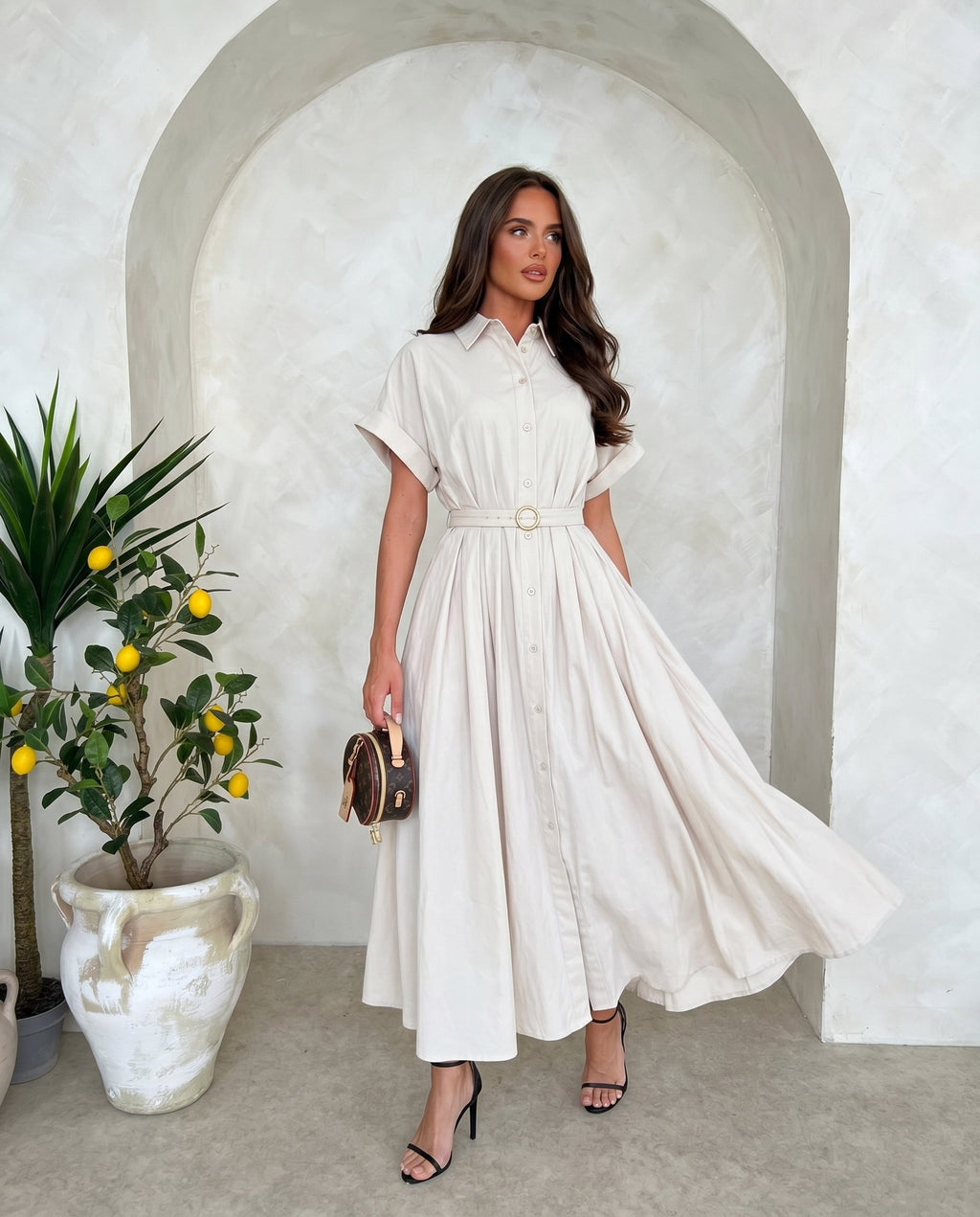 „Classic Utility“ – Elegantiška Midi Suknelė-Marškiniai